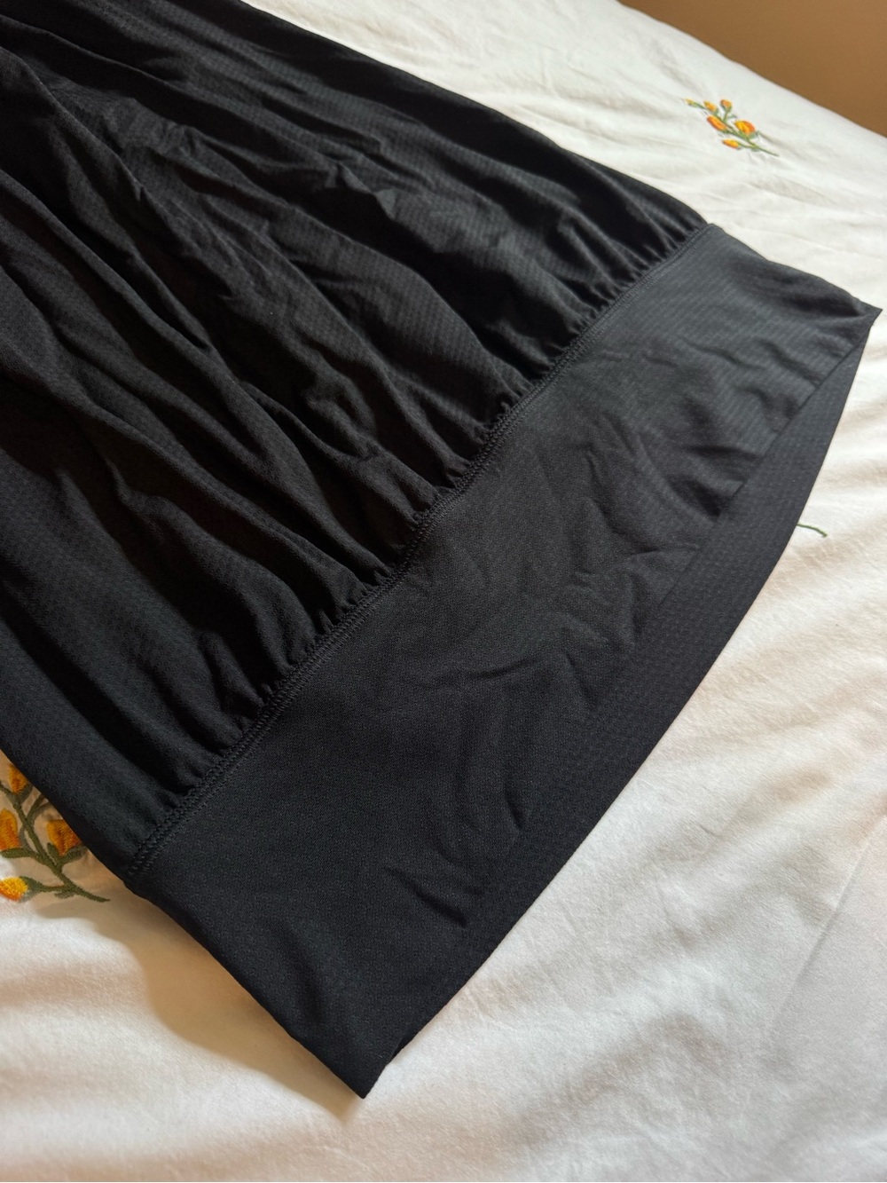 Lululemon No Limits Black Racerback Tank Top size: 6-8 - Picture 4 of 4